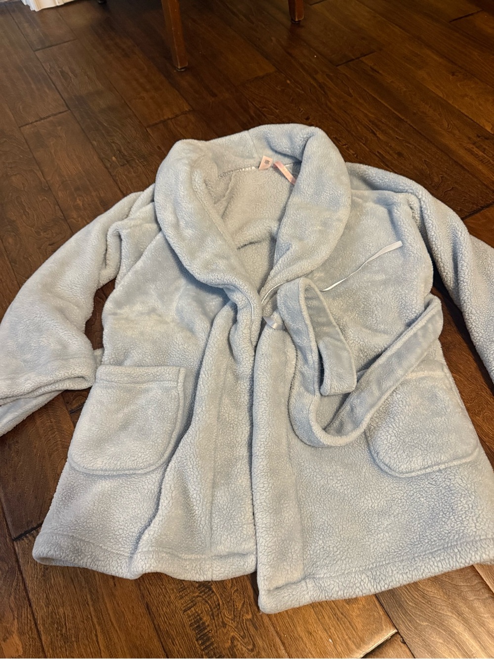 Victorias Secret Women Robe XS/S Light Blue Plush Short alive Bath Soft Warm
